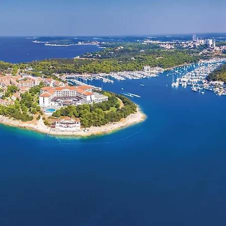 Apartman 2 Bedroom Stunning In